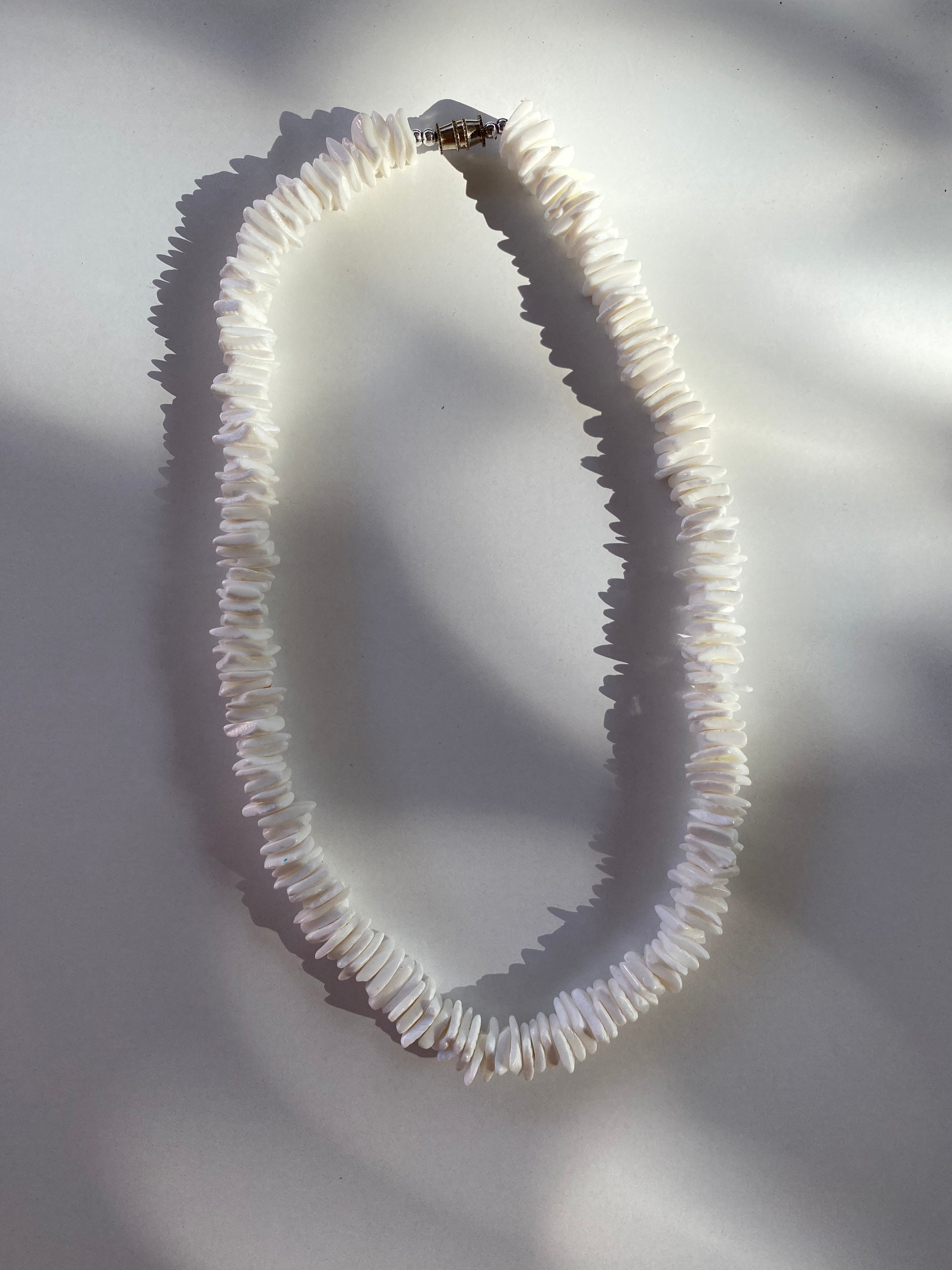 White Square Seashell Vintage Lei necklace
