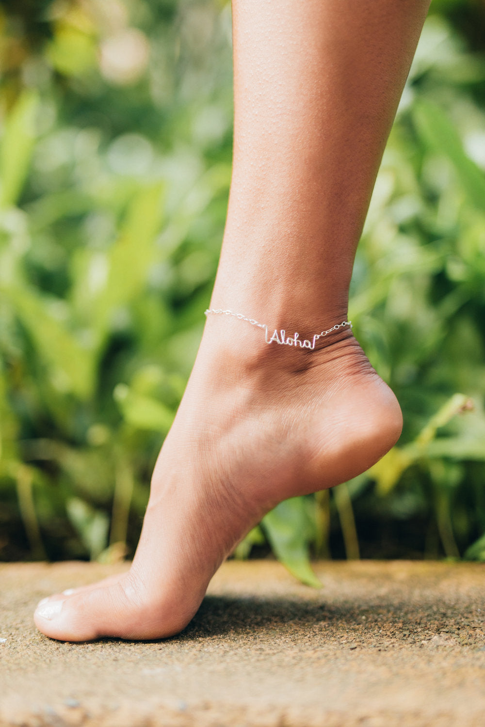 【送料無料】LILI CLASPE☆Kya Chain Anklet 国内配送 ！ Aloha Wailea Wire Script Chain anklet – [ki-ele]