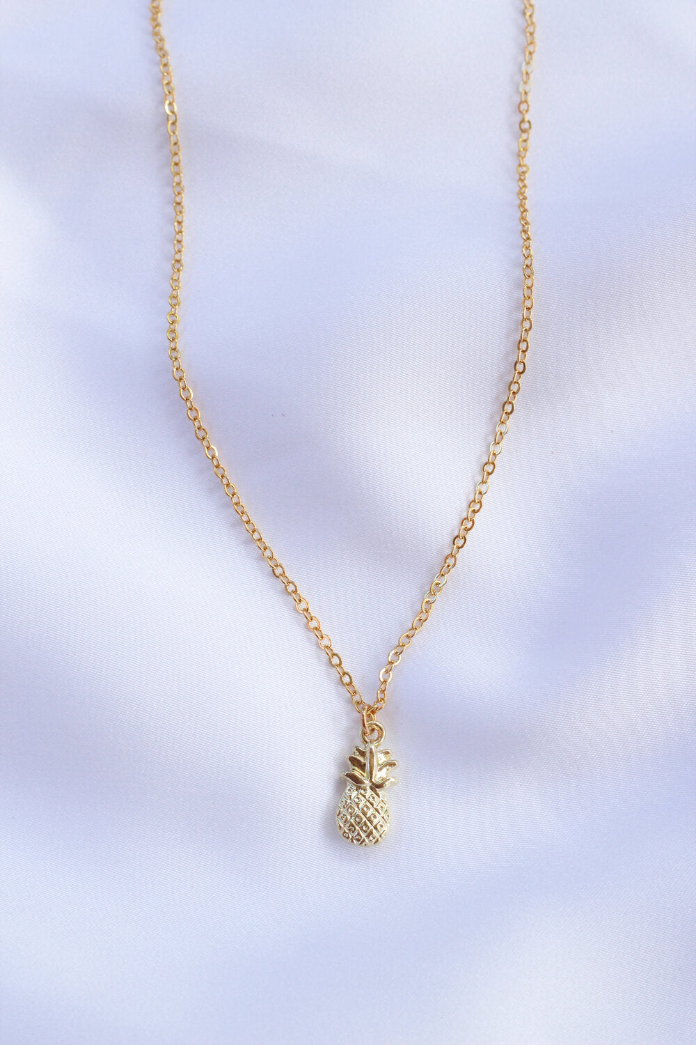 Petite Pineapple necklace