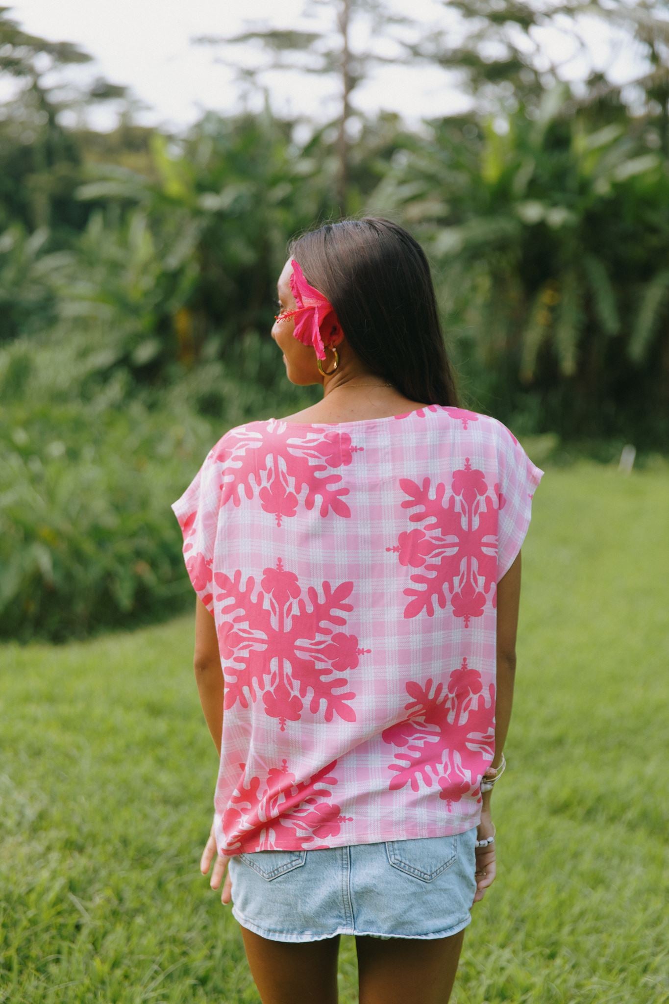 Caly Top Hibiscus Hawaiian Quilt