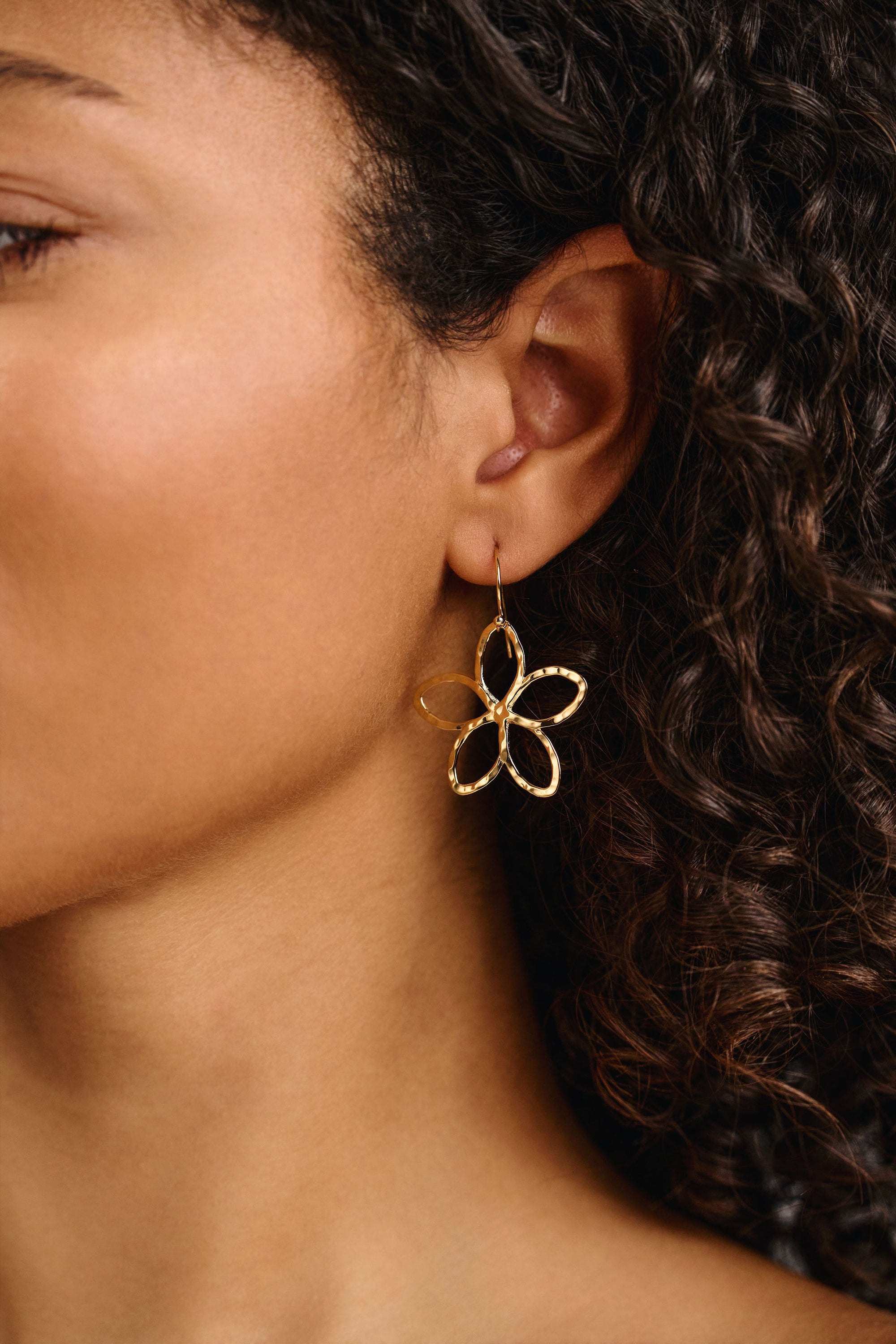 Silhouette Melia drop earrings