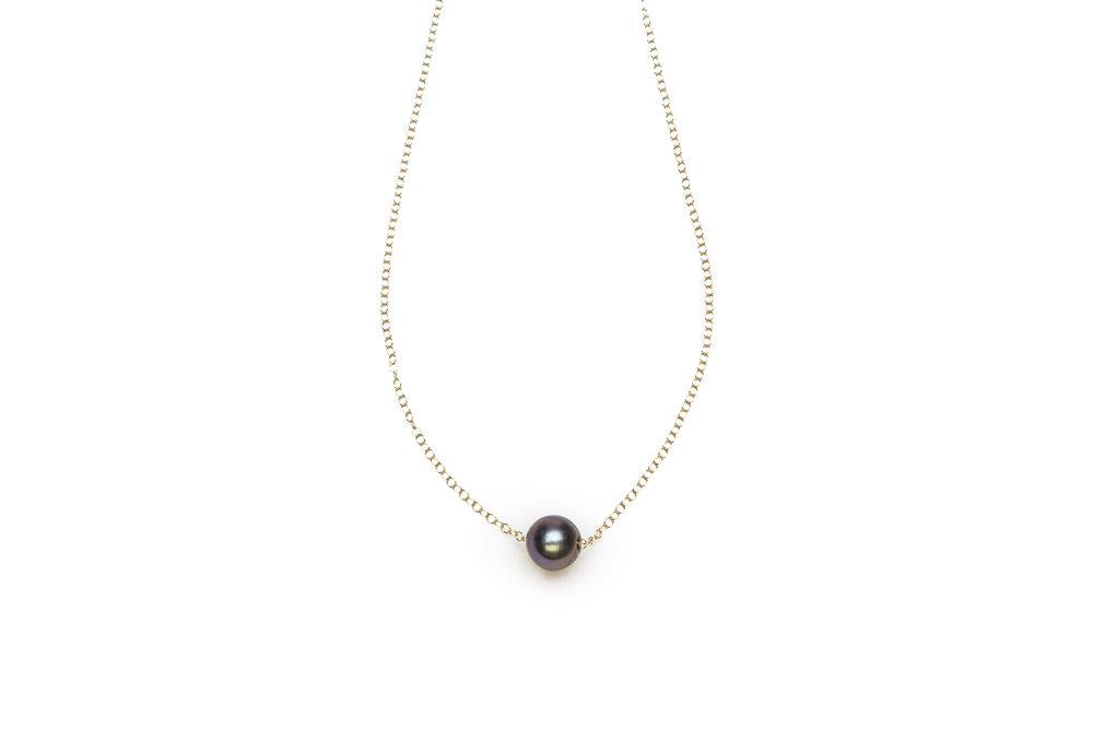 Dark Freshwater Pearl Floating necklace