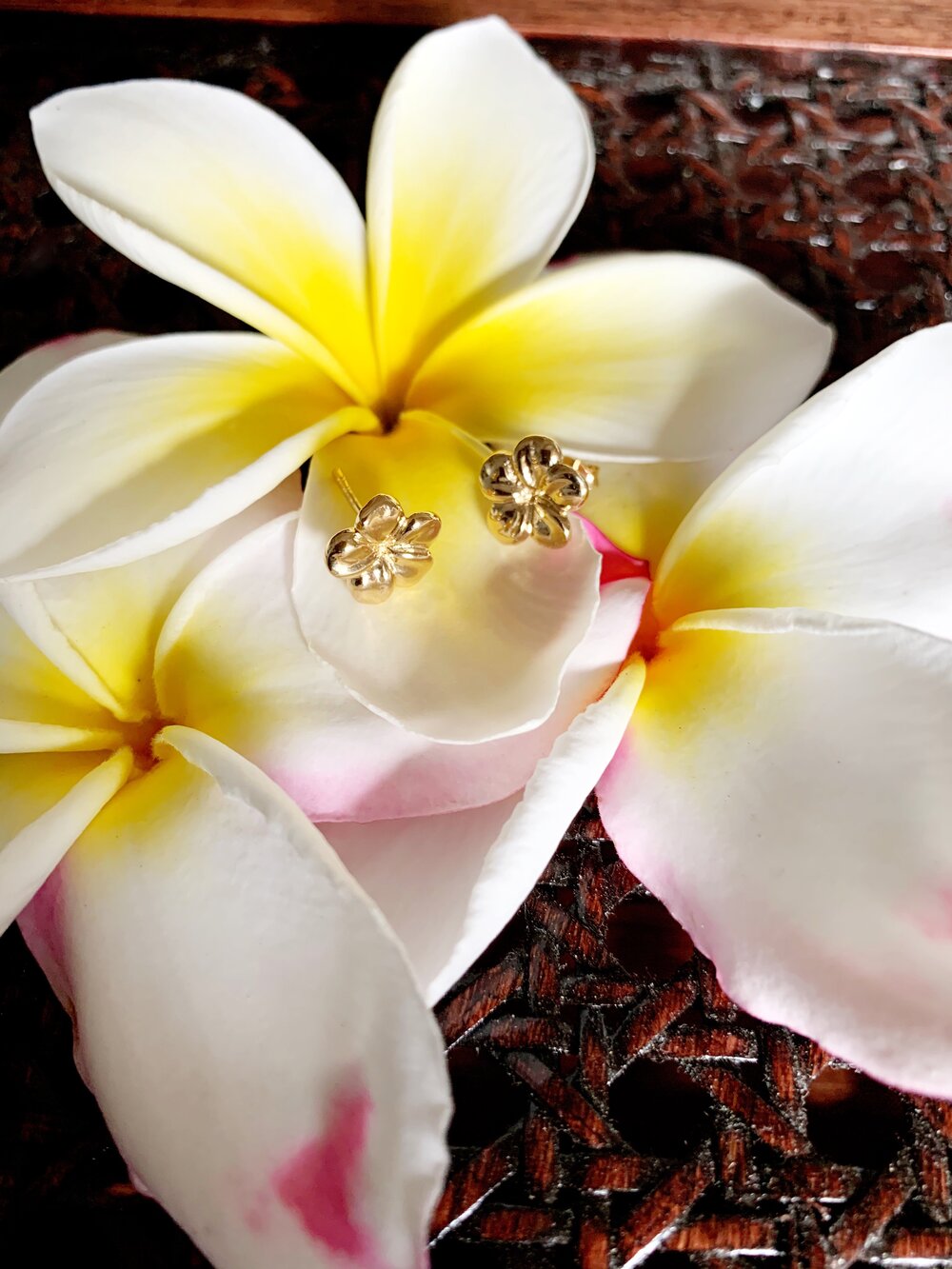 Melia Plumeria studs