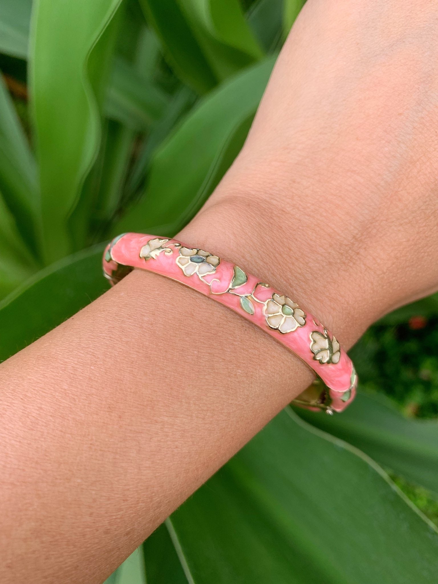 PINK-PEACH CLOISONNÉ FLOWER + BUTTERFLY BANGLE