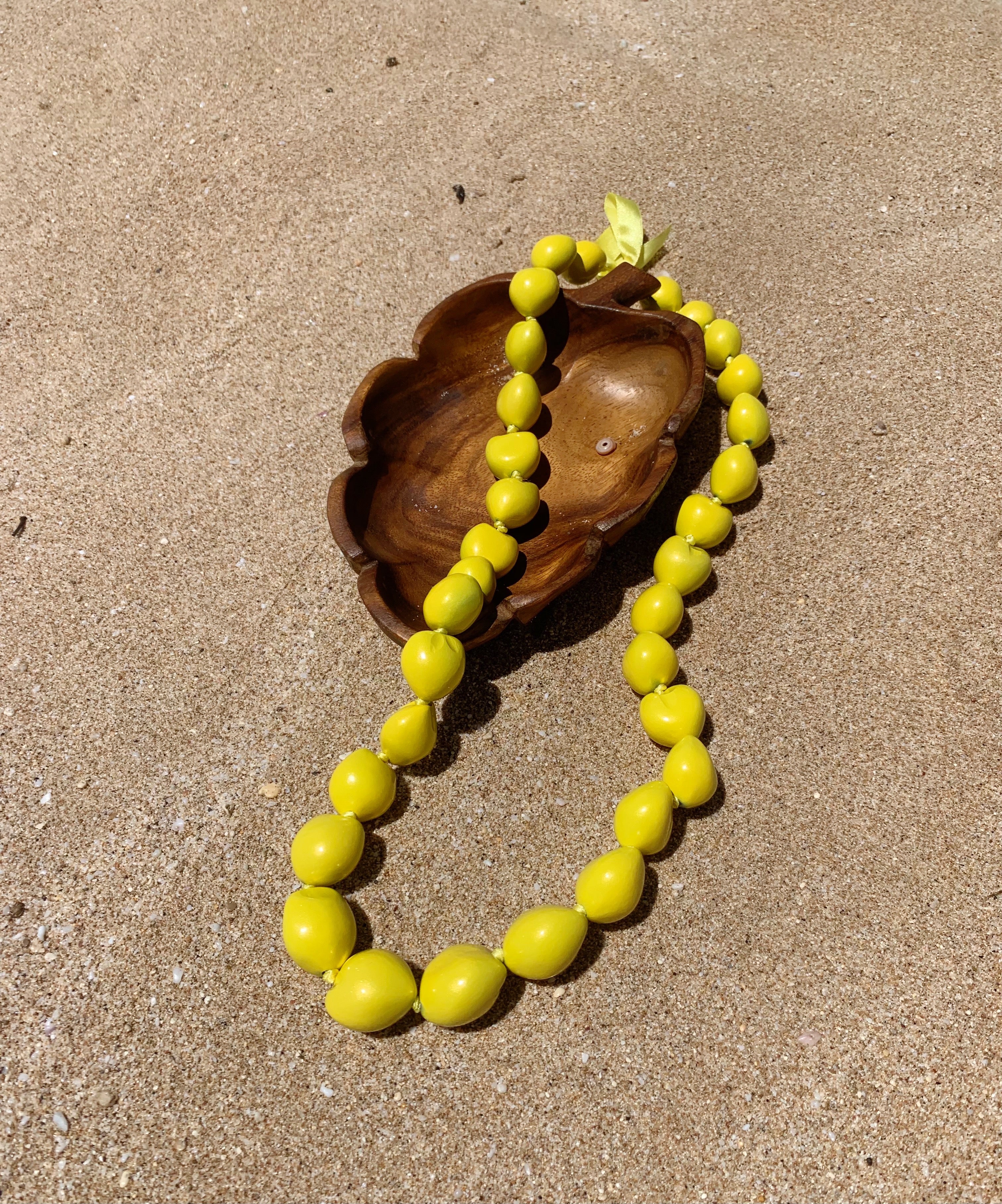 Yellow Hawaiian Retro Kukui Nut lei necklace
