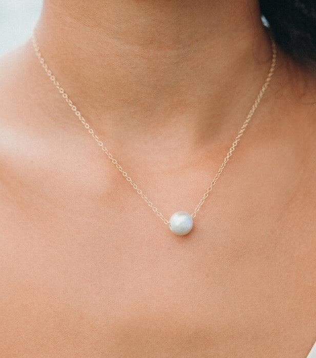 Natural White Freshwater Floating Pearl Necklace 