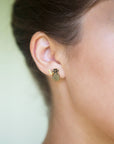 Teeny Manini Pinya studs