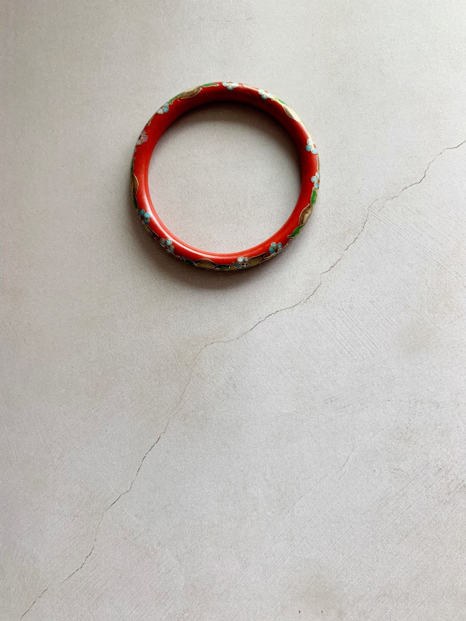 RED CLOISONNÉ FLOWER + BUTTERFLY BANGLE